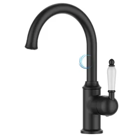 ברז מעוצב לכיור שקוע שחור מט ידית חרס לבנה