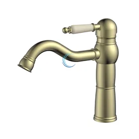 ברז פרח ענתיק לכיור אינטגרלי זהב מט ידית חרס לבנה