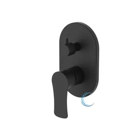 אינטרפוץ 4 דרך 3712 ליין גוון שחור מט