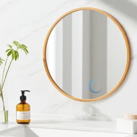 מראה עגולה עם מסגרת עץ דקה גוון אלון במידות קוטר 50, 60, 70, 80 ס"מ